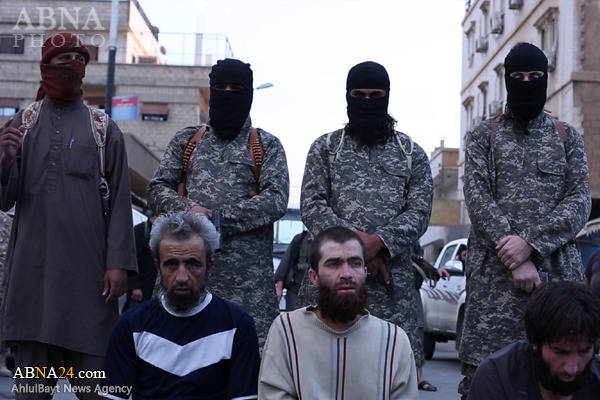 Photos: ISIS Executes Three Syrian Men in Homs