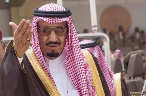 الملك السعودي مصاب بالخرف.. وهناك توجه للإنقلاب عليه