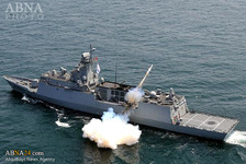 Kapal Perang Rusia Tembakkan 26 Rudal ke Posisi ISIS di Suriah dari Laut Kaspia