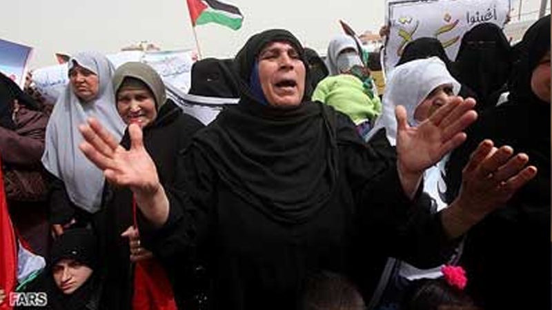 صیہونی جارحیت کے خلاف فلسطینی خواتین کا احتجاج