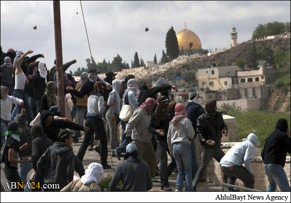 جمعة الغضب.. مواجهات في الضفة وغزة والقدس