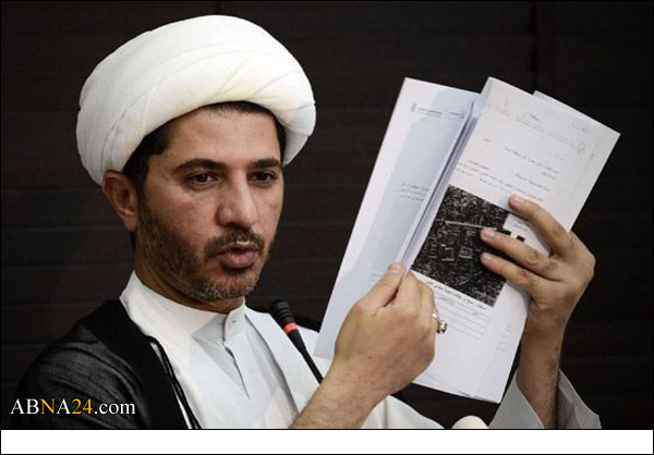 الأمين العام لجمعية الوفاق الاسلامية الشيخ علي سلمان يتحدث في قاعة المحكمة