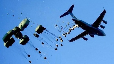 Syrie: Washington prêt à larguer plus de munitions à des rebelles 