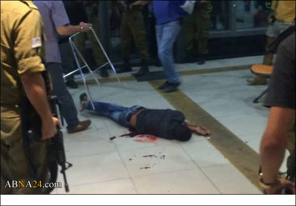 فلسطيني يستشهد أثناء عملية طعن يسفر عن مقتل إسرائيليين اثنين ويجرح 34 +صور