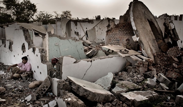 Saudi Warplanes Attack Residential Areas in Yemen