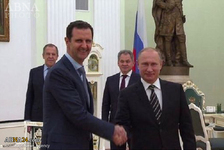 Baschar Assad hat sich mit Putin in Moskau getroffen + Bilder