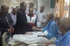 IransGesundheitsminister besucht Verletzte der Katastrophe in Mena 
