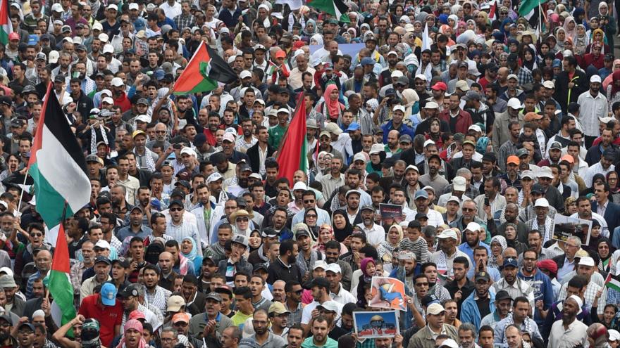 Protestation des Marocains par l'agression d'Israël contre les Palestiniens 