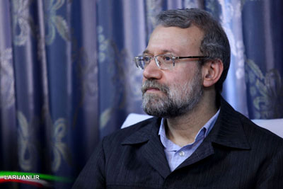 لاریجانی کا مدافع حرم شہید کے گھر پر حضور