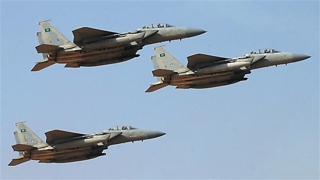 Saudi Warplanes target Bus Carrying Employees in Yemen
