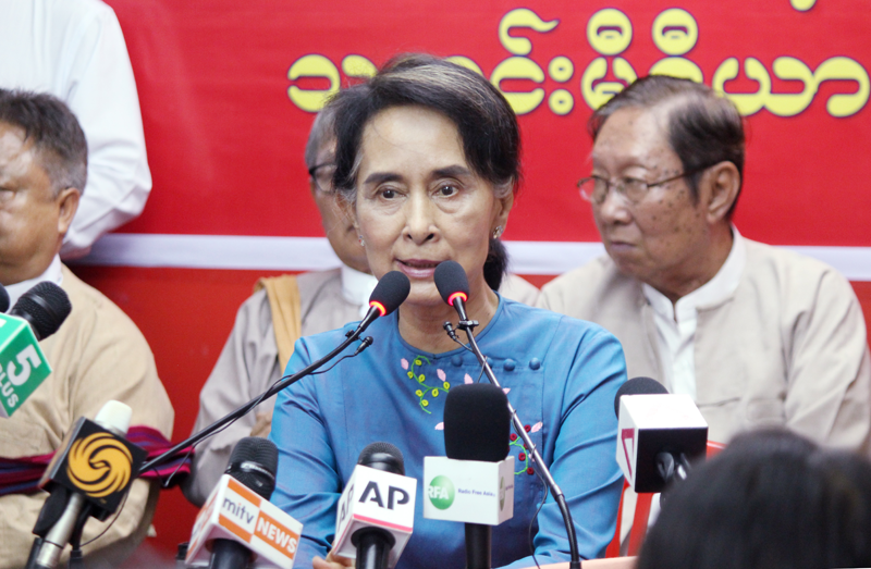 ေဒၚေအာင္ဆန္းစုၾကည္ ႏို၀င္ဘာ ၅ ရက္ေန႔ သတင္းစာရွင္းလင္းပြဲျပဳလုပ္မည္