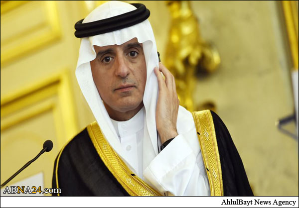 طلاب طب ايرانيون يقدمون للسفارة السعودية دواءً "يعالج الجبير" من مرضه النفسي