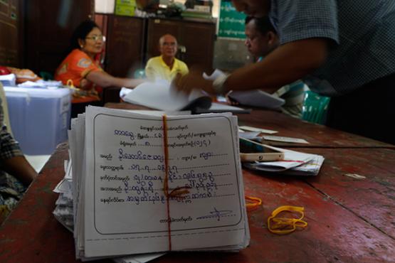 ေရြးေကာက္ပြဲ မသမာမႈ မျဖစ္ေအာင္ ဥပေဒအရ ဘယ္လို တားဆီးမလဲ