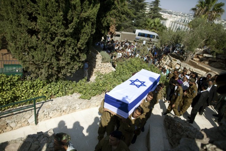 فلسطینیوں کے حملوں میں اب تک 7 اسرائیلی ہلاک اور کئی زخمی 