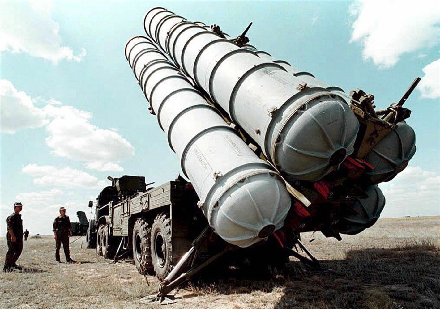  “Rusia e Irán Podrían Integrar sus Defensas Antiaéreas y Antimisiles”