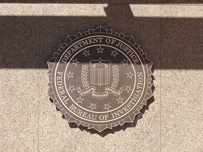 “Activistas Musulmanes en EEUU Atacan a un Programa del FBI para Identificar Supuestos Extremistas”