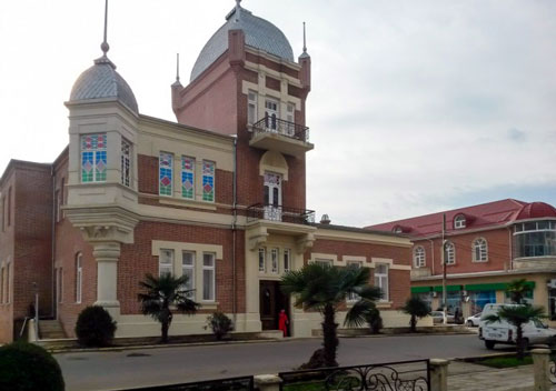 Талыш Бөлҝәси иҹтимаијјәти Али Тәглид Мәрҹәләринин Халга дүшмән кими танытдырылмасына етираз етди 