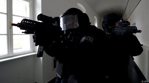 Flüchtling in Tirol wegen Terrorverdacht festgenommen 
