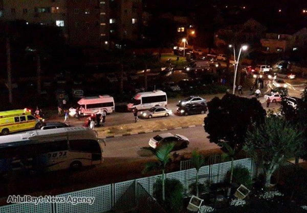 فلسطيني يطعن 5 إسرائيليين بينهم إصابة بالغة الخطورة بمستوطنة "كريات غات"+صور
