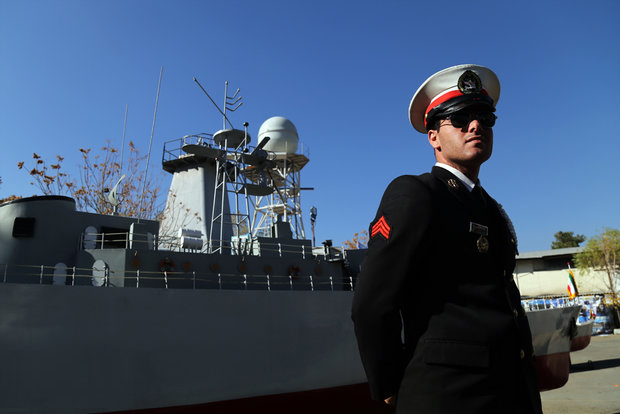 Iranian Navy Unveils New Achievements