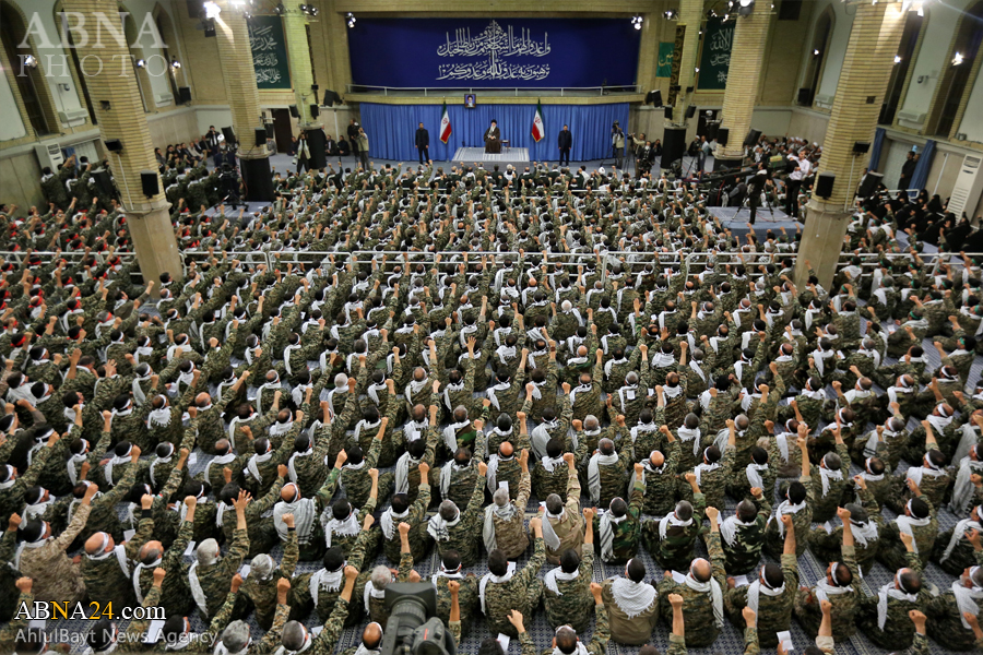 Photos: Imam Khamenei Receives Basij Commanders