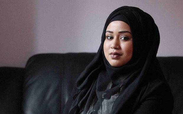 British muslim woman thanks train passengers who defended her from racist abuse