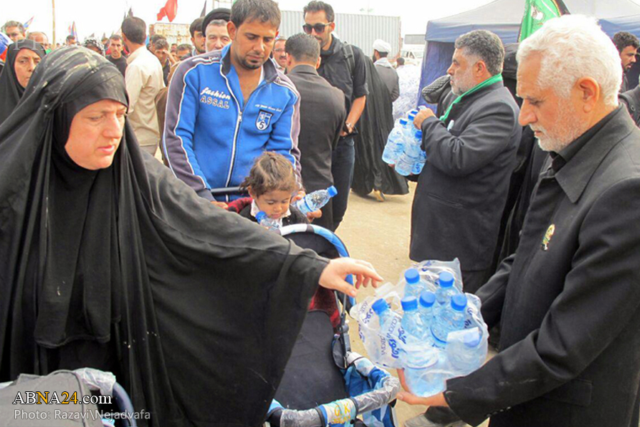 Photos: Astan Quds Razavi’s Mawkibs render services to Arbaeen pilgrims