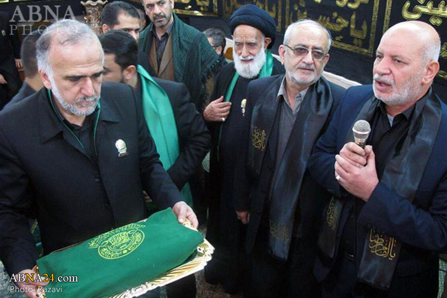 Photos: Razavi Holy Shrine's Flag Donated to Astan Qods Alavi in Najaf