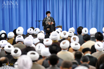 اربعین کے زائرین کو رہبر انقلاب اسلامی کی تلقین