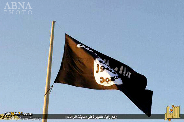 Bendera ISIS terbesar berjaya diturunkan
