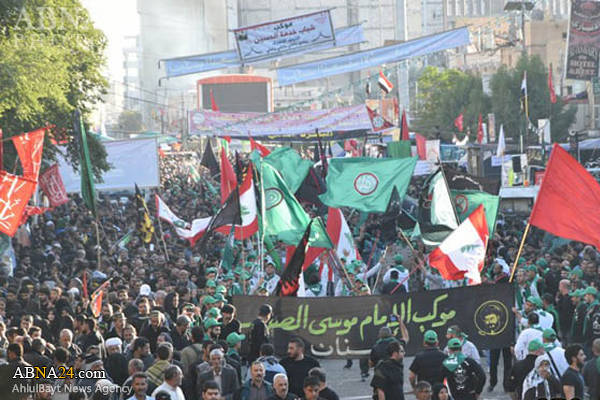تقرير مصور / مواكب لبنانية تشارك في أربعينية الامام الحسين (ع) في كربلاء
