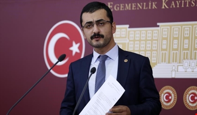 “Diputado Turco Opositor Revelará Vínculo del Yerno de Erdogan con Daesh en Contrabando Petrolero”