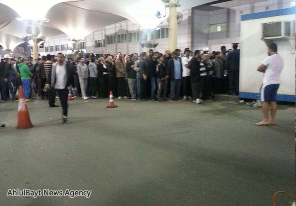 اجراءات مهينة تقوم بها السلطات بحق زوار أربعينية الامام الحسين (ع)