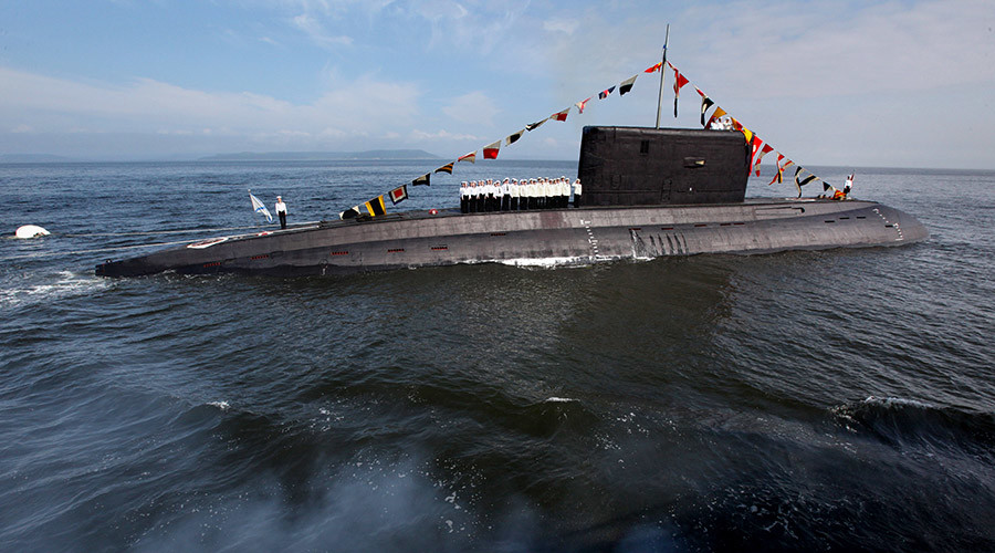 Russian Submarine Strikes ISIL from Mediterranean Sea for First Time / Photos