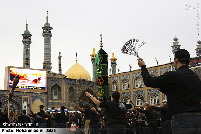 Arbaín Hussainí Conmemorado en el Santuario de Sayeda Ma'sumah (P) en Qom, Irán
