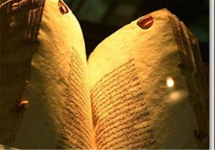 Quran manuscript attributed to Imam Hassan attracts pilgrims in Mashhad