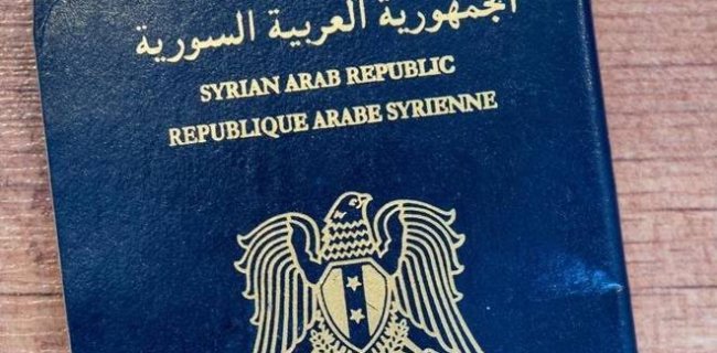 ISIS Prints Fake Syrian Passports