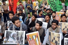 Fotostrecke: Demonstration in Indien zur Verurteilung von Massaker in Nigeria