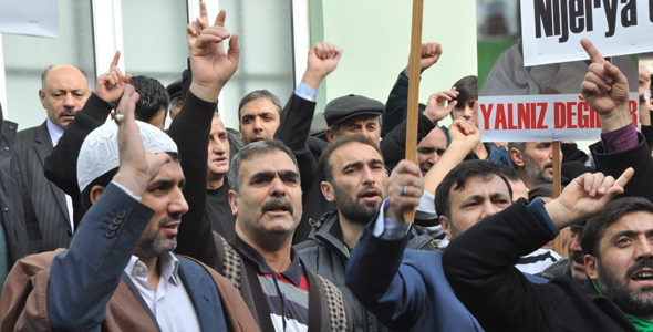 Nijerya'da Yapılan Şii Katliamı Protesto Edildi / Foto