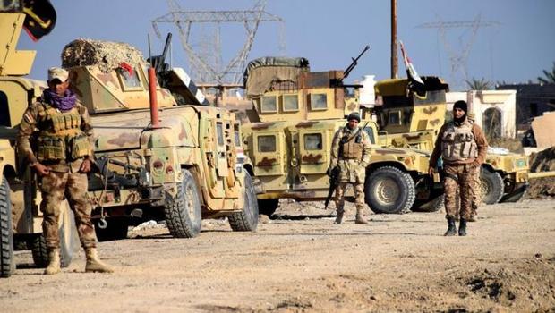 Irak Ramadi'yi IŞİD'den almak için operasyon başlattı