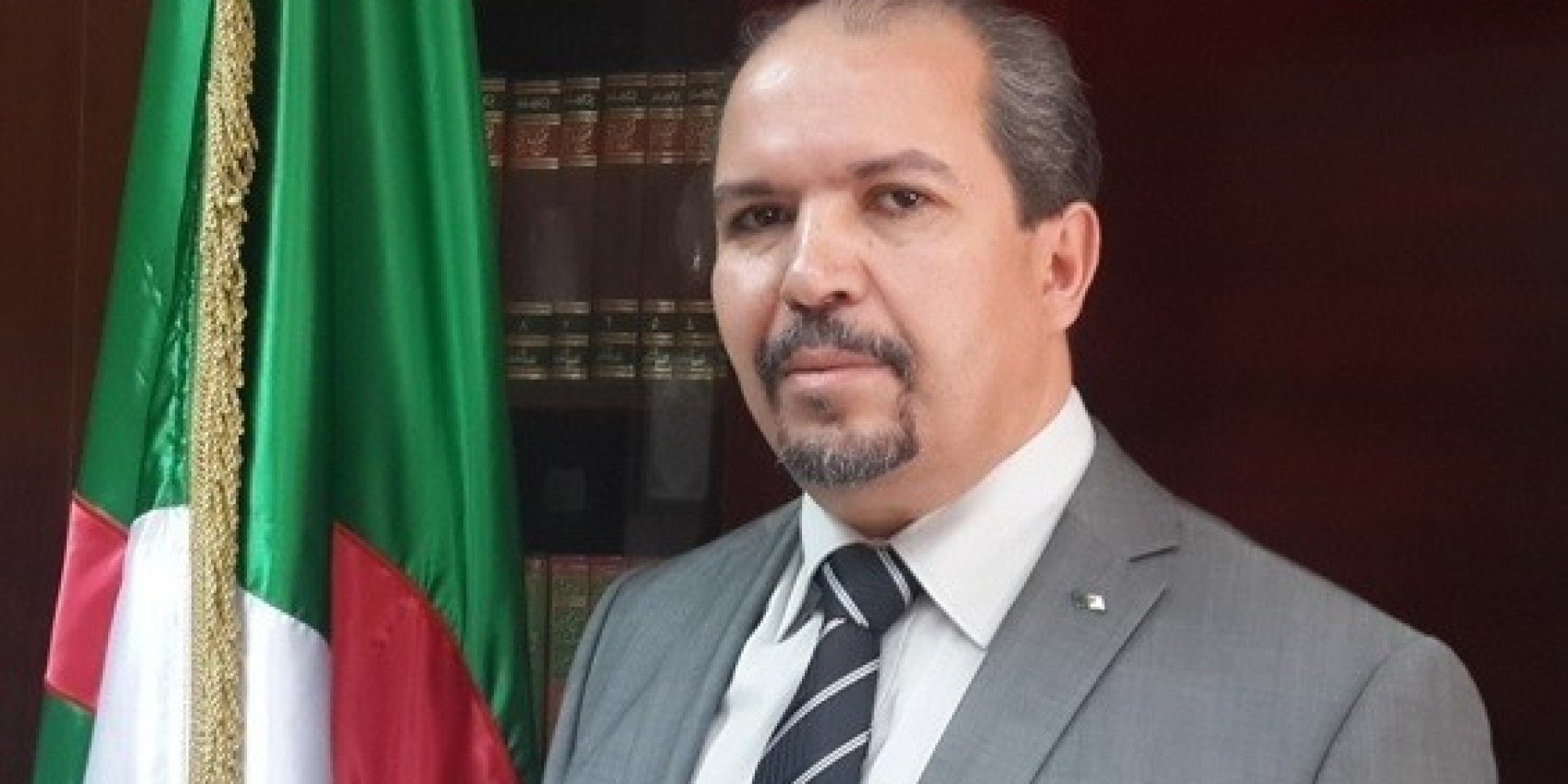 "الجزائر" لن تسمع افتاء السلفيين وتحب الرسول محمد (ص)