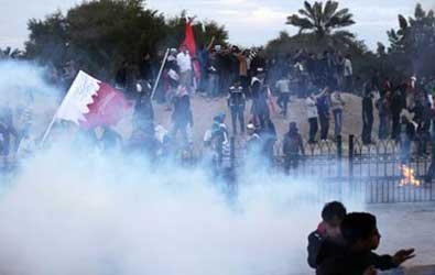 Bahrainis Hold 25 Peaceful Protests during 1st Week of December; 13 Citizens Arrested: BHRS