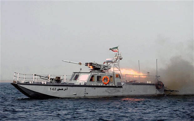  Iran, Oman launch Navy exercises at Strait of Hormuz