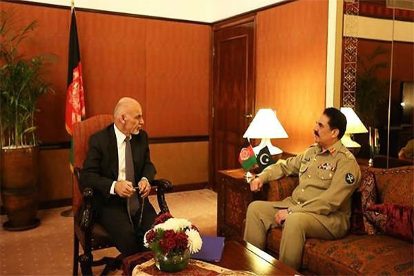جنرل راحیل شریف ایک روزہ دورے پر افغانستان پہنچ گئے