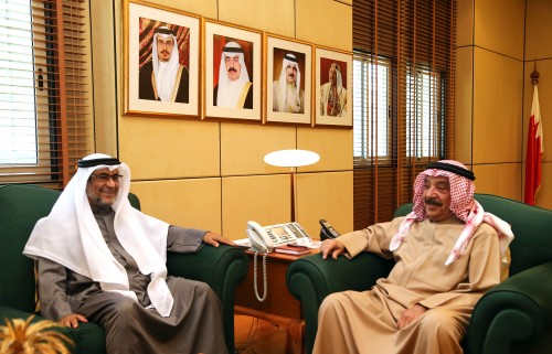 تعيين زعيم السلفيين مستشارا بالديوان الملكي البحريني