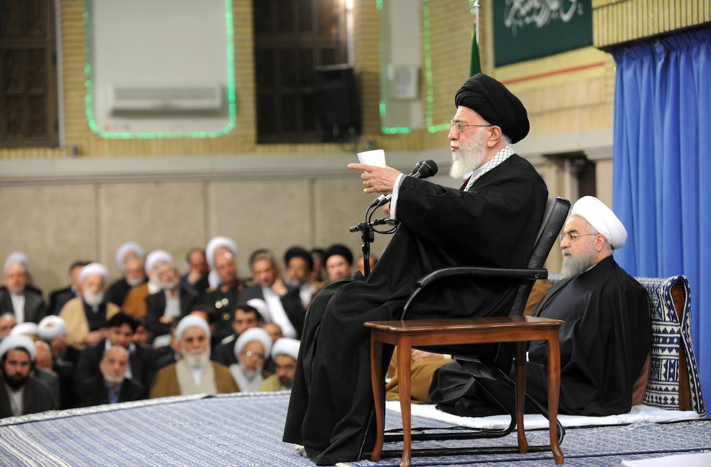 Imam Khamenei: Enemies aims to set off civil war among Muslims