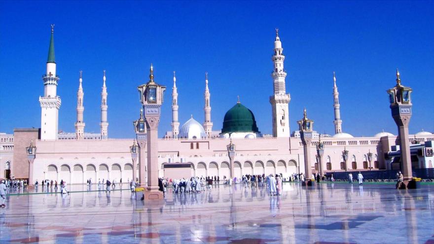 L'Iran célèbre l'anniversaire de la naissance du prophète de l'Islam (P) et l'Imam Sadiq 