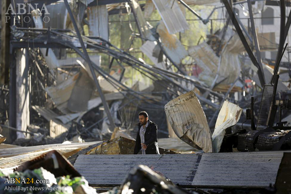 Fotostrecke: Bombardierung jemenitischer Hauptstadt von saudischen Flugzeugen