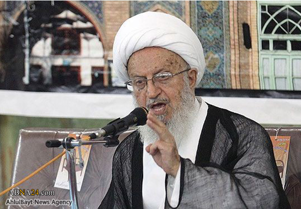 آیة الله مکارم شیرازي: على السعودية ان تنتظر الانتقام الذي سيطالها