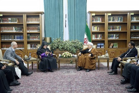 Iran respecting religious minorities: Ayatollah Rafsanjani